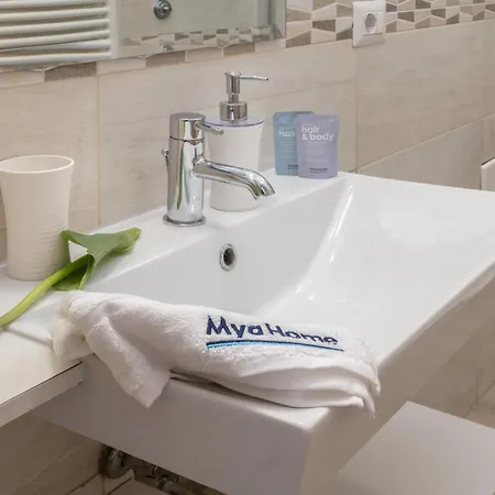 Mya Luxury *